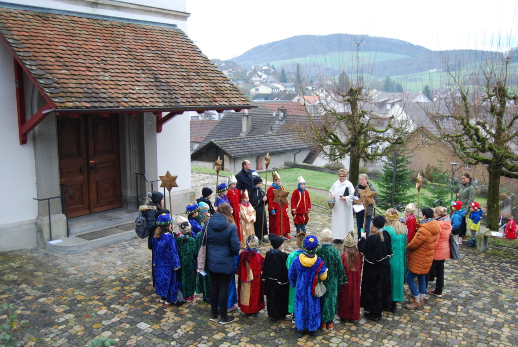 Jungwacht & Blauring Laufenburg / Kaisten - Pfarrei - Kirchgemeinde: St. Michael Kaisten und St. Maria Ittenthal, gehört zum Pastoralraum Region Laufenburg 4