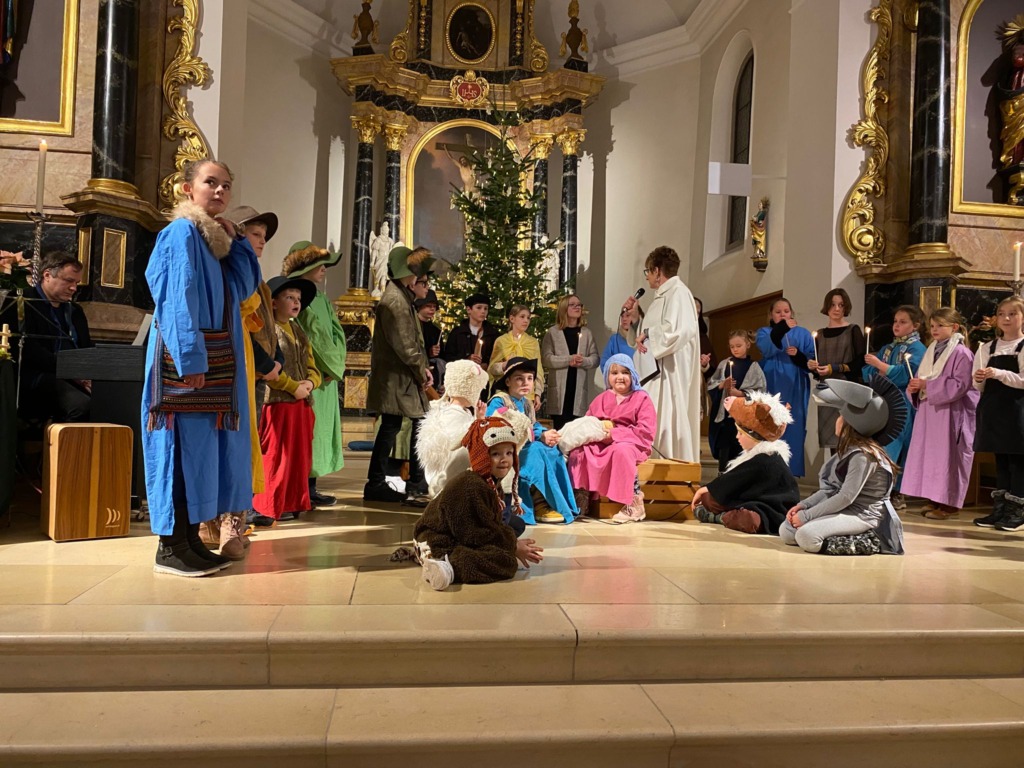Krippenspiel „s’Flötemeitli“ - Pfarrei - Kirchgemeinde: St. Michael Kaisten und St. Maria Ittenthal, gehört zum Pastoralraum Region Laufenburg 3