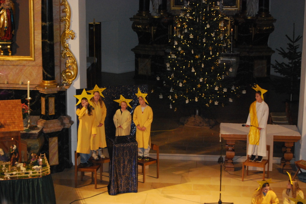 Impressionen Krippenspiel 2025 - Pfarrei - Kirchgemeinde: St. Michael Kaisten und St. Maria Ittenthal, gehört zum Pastoralraum Region Laufenburg 3