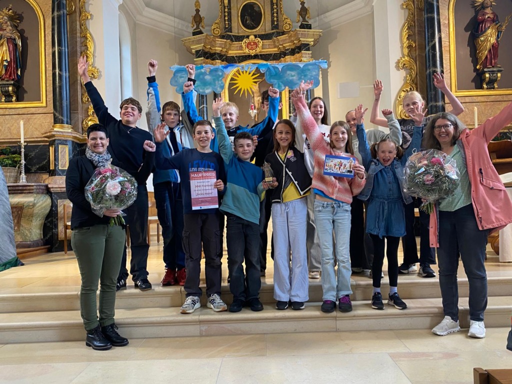 Pokalübergabe Minis - Pfarrei - Kirchgemeinde: St. Michael Kaisten und St. Maria Ittenthal, gehört zum Pastoralraum Region Laufenburg 22